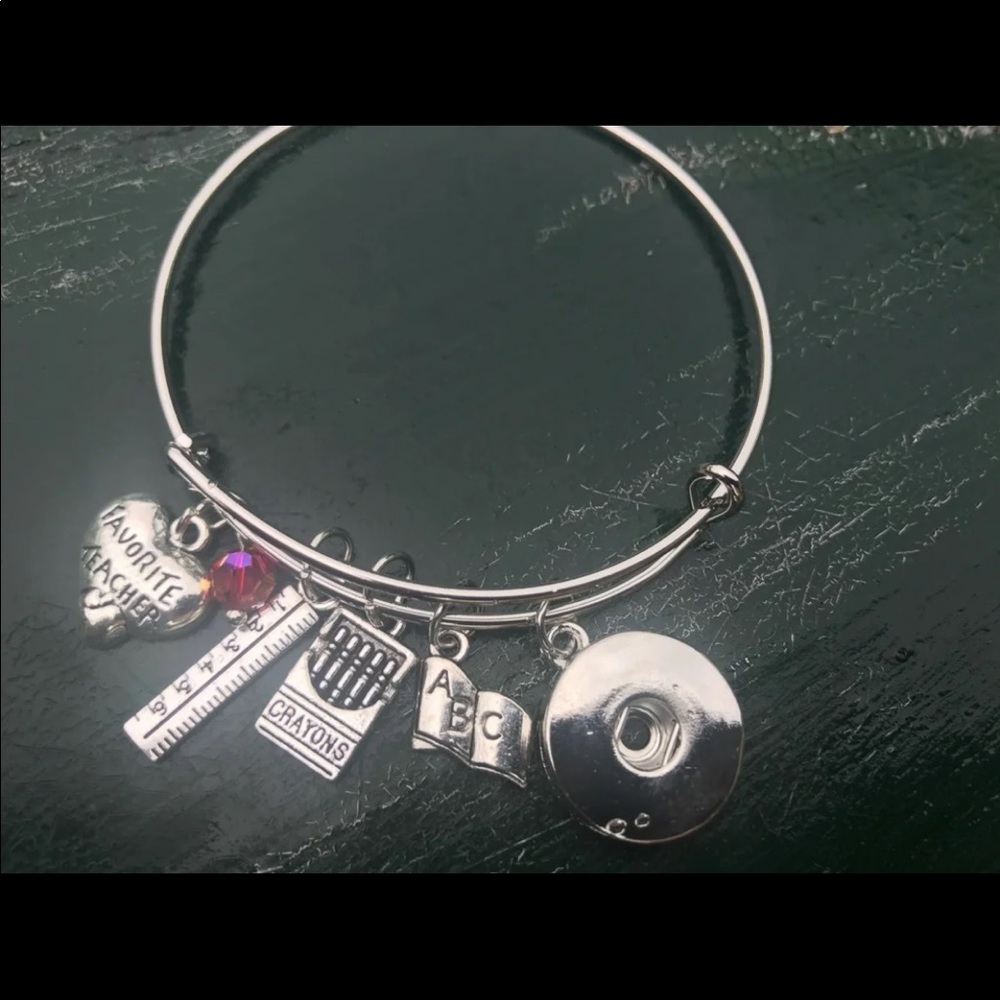 Graduation bracelets - Picture 5 of 5